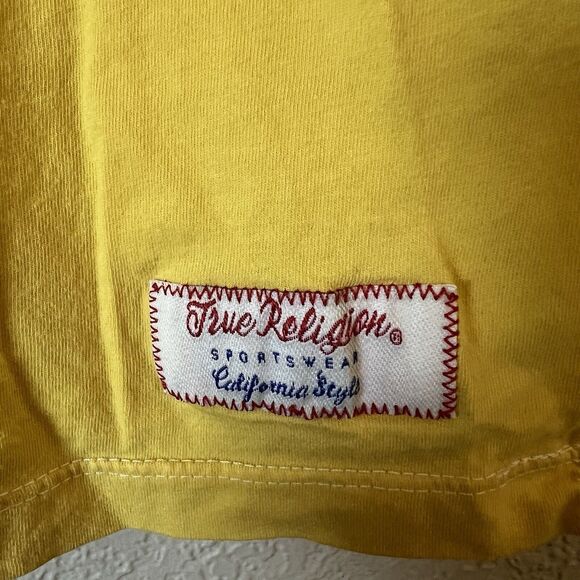 TRUE RELIGION World Tour 1956 Size Med Gold Short Sleeve T Shirt - Picture 4 of 8